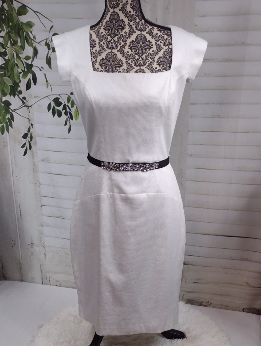 Boston Proper White Cap-Sleeve Sheath Dress with Black Embellished Belt Size 12